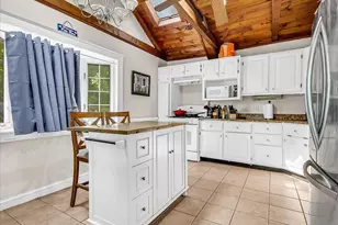 2 Lexington St, Woburn, MA 01801 - Photo 6