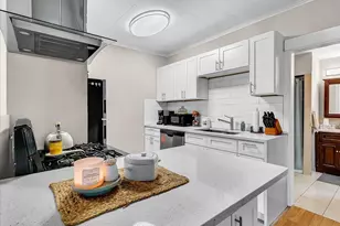 2 Lexington St, Woburn, MA 01801 - Photo 20