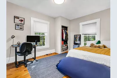 2 Lexington St, Woburn, MA 01801 - Photo 28