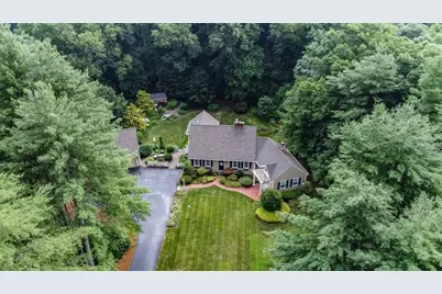 188 South St, Berlin, MA 01503 - Photo 2
