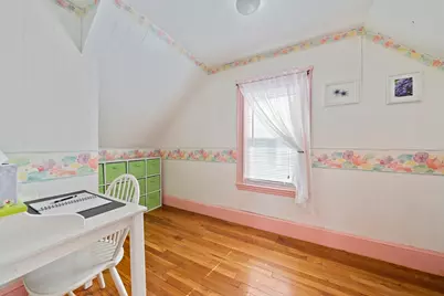 93 Elm St, Medford, MA 02155 - Photo 14