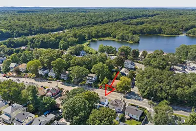 93 Elm St, Medford, MA 02155 - Photo 32