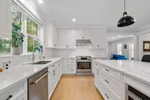 12 S Lincoln St, Natick, MA 01760 - Photo 4