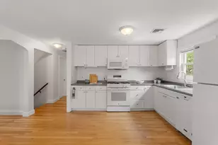11-13 Cross St, Belmont, MA 02478 - Photo 10