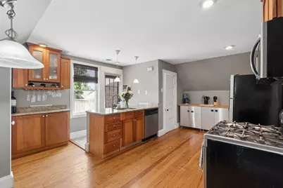 55 King #3, Boston, MA 02122 - Photo 2