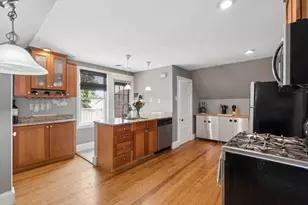 55 King, Boston, MA 02122 - Photo 2