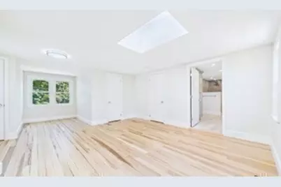 13 Hammond Street, Mattapoisett, MA 02739 - Photo 6