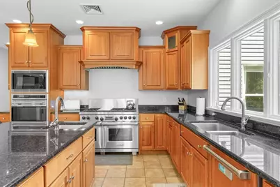 18 Crystal Hill Ter, Westwood, MA 02090 - Photo 10