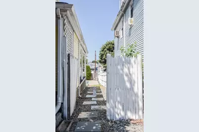 43 Warren St, Revere, MA 02151 - Photo 40
