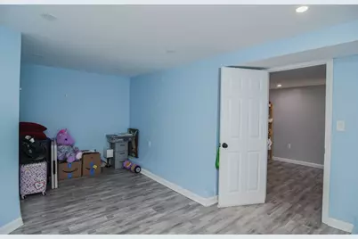 43 Warren St, Revere, MA 02151 - Photo 30