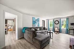 9 Fort Apache Dr, Franklin, MA 02038 - Photo 8