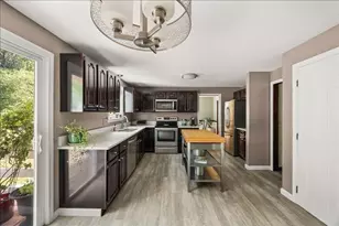 9 Fort Apache Dr, Franklin, MA 02038 - Photo 18