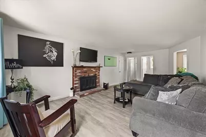 9 Fort Apache Dr, Franklin, MA 02038 - Photo 6