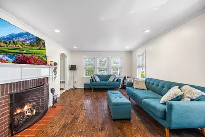 43 Dolphin Ave, Winthrop, MA 02152 - Photo 8