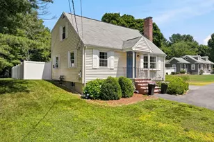 127 Elm St, North Reading, MA 01864 - Photo 1