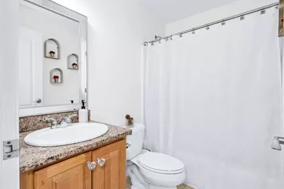 822 Methuen St #822, Dracut, MA 01826 - Photo 14
