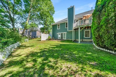822 Methuen St #822, Dracut, MA 01826 - Photo 22