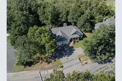 822 Methuen St #822, Dracut, MA 01826 - Photo 26
