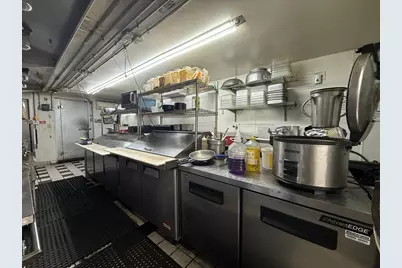275 Park Avenue, Worcester, MA 01609 - Photo 10