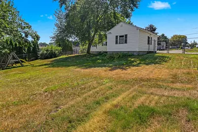 58 Clayton Ave, Methuen, MA 01844 - Photo 18
