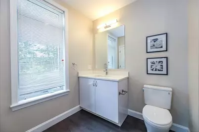 4945 Washington #412, Boston, MA 02132 - Photo 10