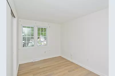 70 Yeoman Avenue, Westfield, MA 01085 - Photo 32
