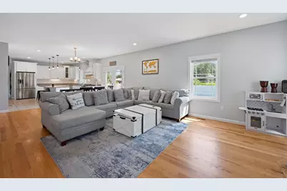 51 Elaine Cir, Springfield, MA 01109 - Photo 28