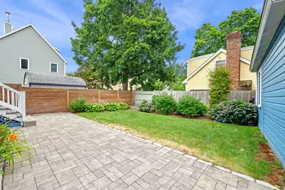 128 Selwyn St #2, Boston, MA 02131 - Photo 40