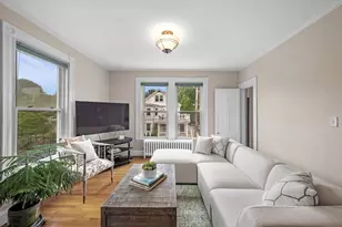 128 Selwyn St, Boston, MA 02131 - Photo 6