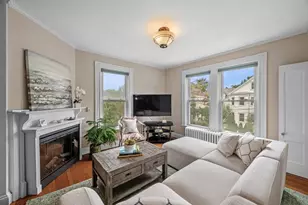 128 Selwyn St, Boston, MA 02131 - Photo 10