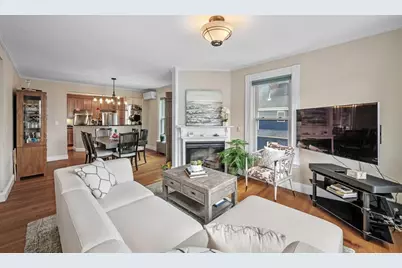 128 Selwyn St #2, Boston, MA 02131 - Photo 6
