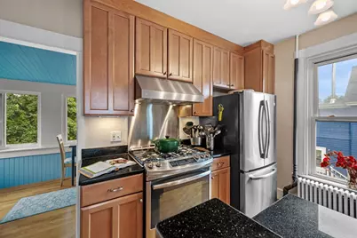 128 Selwyn St #2, Boston, MA 02131 - Photo 18