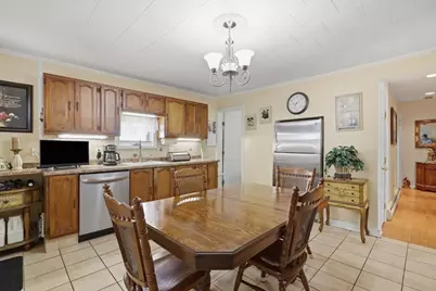 100 Lincoln Terrace, Leominster, MA 01453 - Photo 6