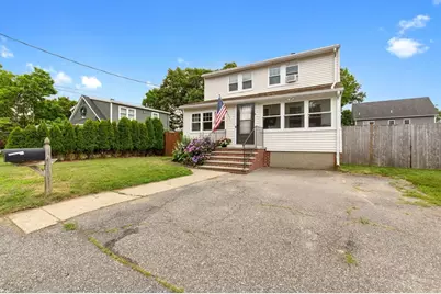 8 Porter Rd, North Reading, MA 01864 - Photo 4