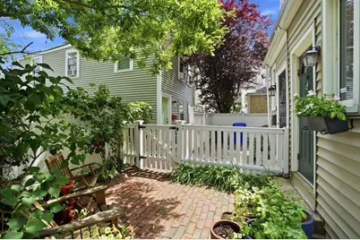 4 Short Street Place, Boston, MA 02129 - Photo 12