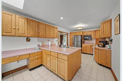 52 Wyman St, Woburn, MA 01801 - Photo 6