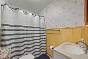 52 Wyman St, Woburn, MA 01801 - Photo 26