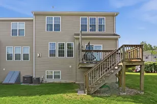 17 Tulip Cir, Grafton, MA 01560 - Photo 26