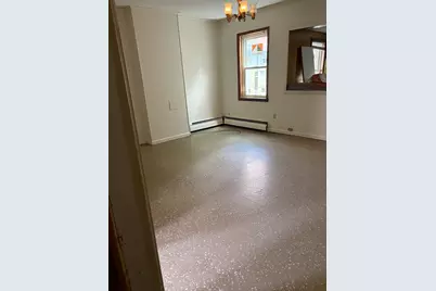 46 N Canal St, Holyoke, MA 01040 - Photo 4