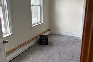 46 N Canal St, Holyoke, MA 01040 - Photo 12