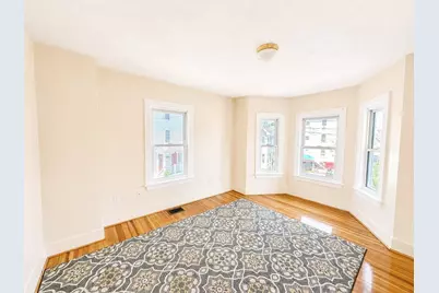10 Valley Ave, Lynn, MA 01902 - Photo 22