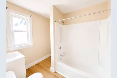 10 Valley Ave, Lynn, MA 01902 - Photo 28