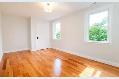 22 Bellevue St #2, Boston, MA 02132 - Photo 24