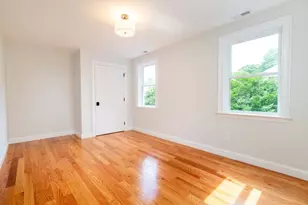 22 Bellevue St, Boston, MA 02132 - Photo 22