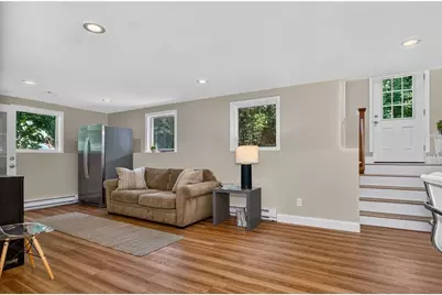 43 Atwood St, Wellesley, MA 02482 - Photo 20