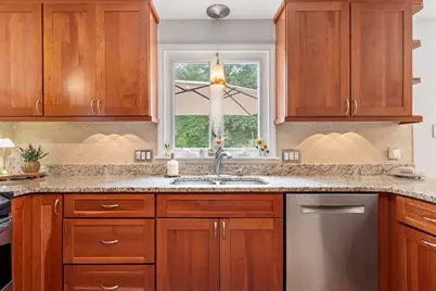 18 Farrwood Dr, Andover, MA 01810 - Photo 14