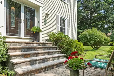 18 Farrwood Dr, Andover, MA 01810 - Photo 4