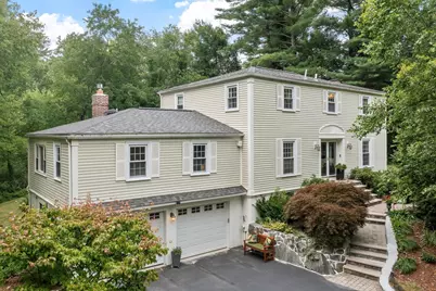 18 Farrwood Dr, Andover, MA 01810 - Photo 2
