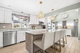 50 Holland St, Winchester, MA 01890 - Photo 8