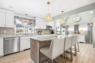 50 Holland St, Winchester, MA 01890 - Photo 8